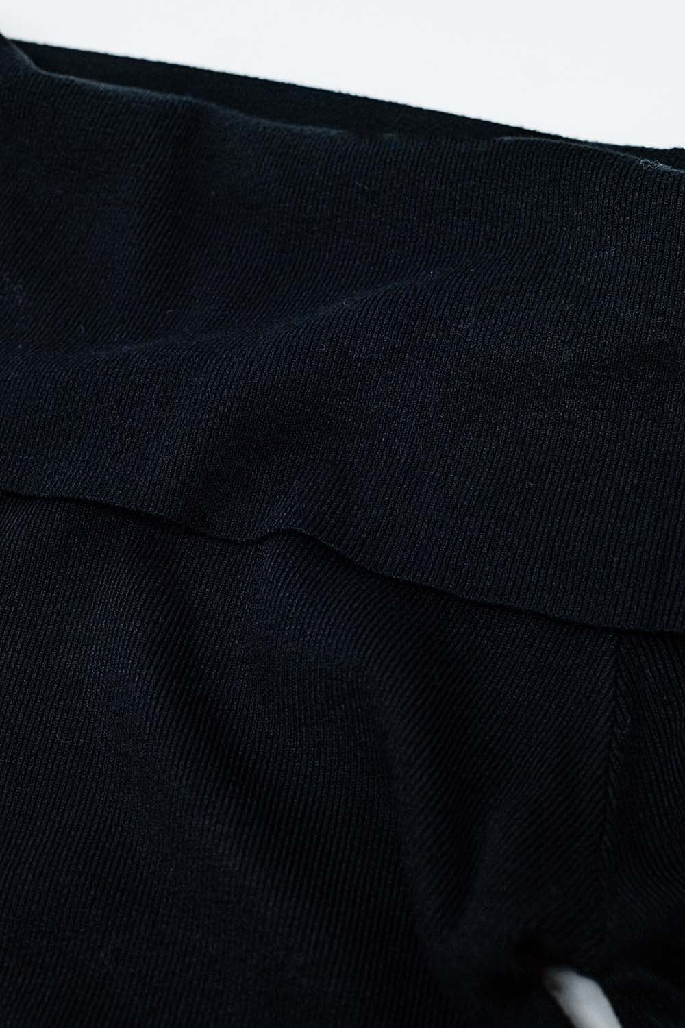 Robe longue à larges bretelles en maille noir