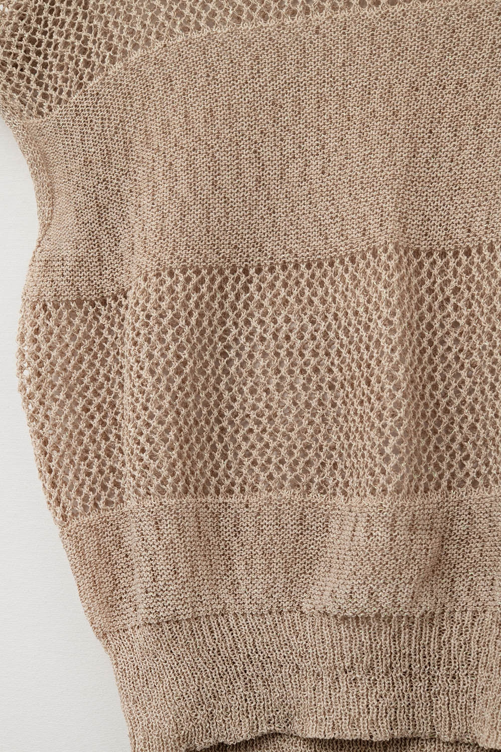 Pull à manches courtes en crochet beige