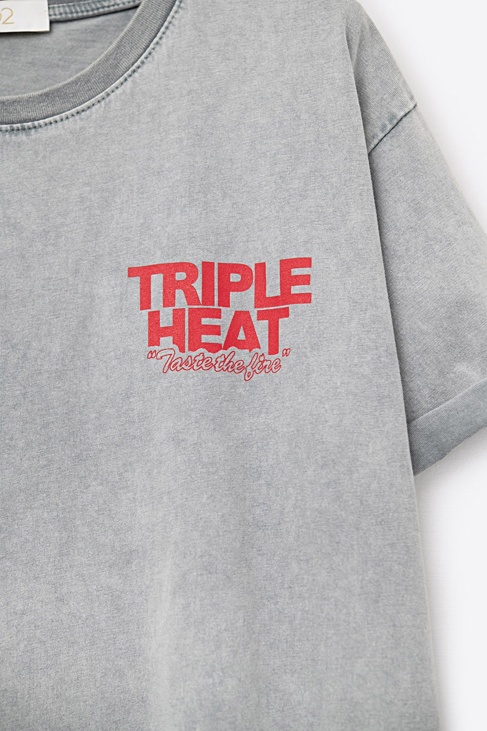 T-shirt gris délavé à manches courtes TRIPLE HEAT LOGO