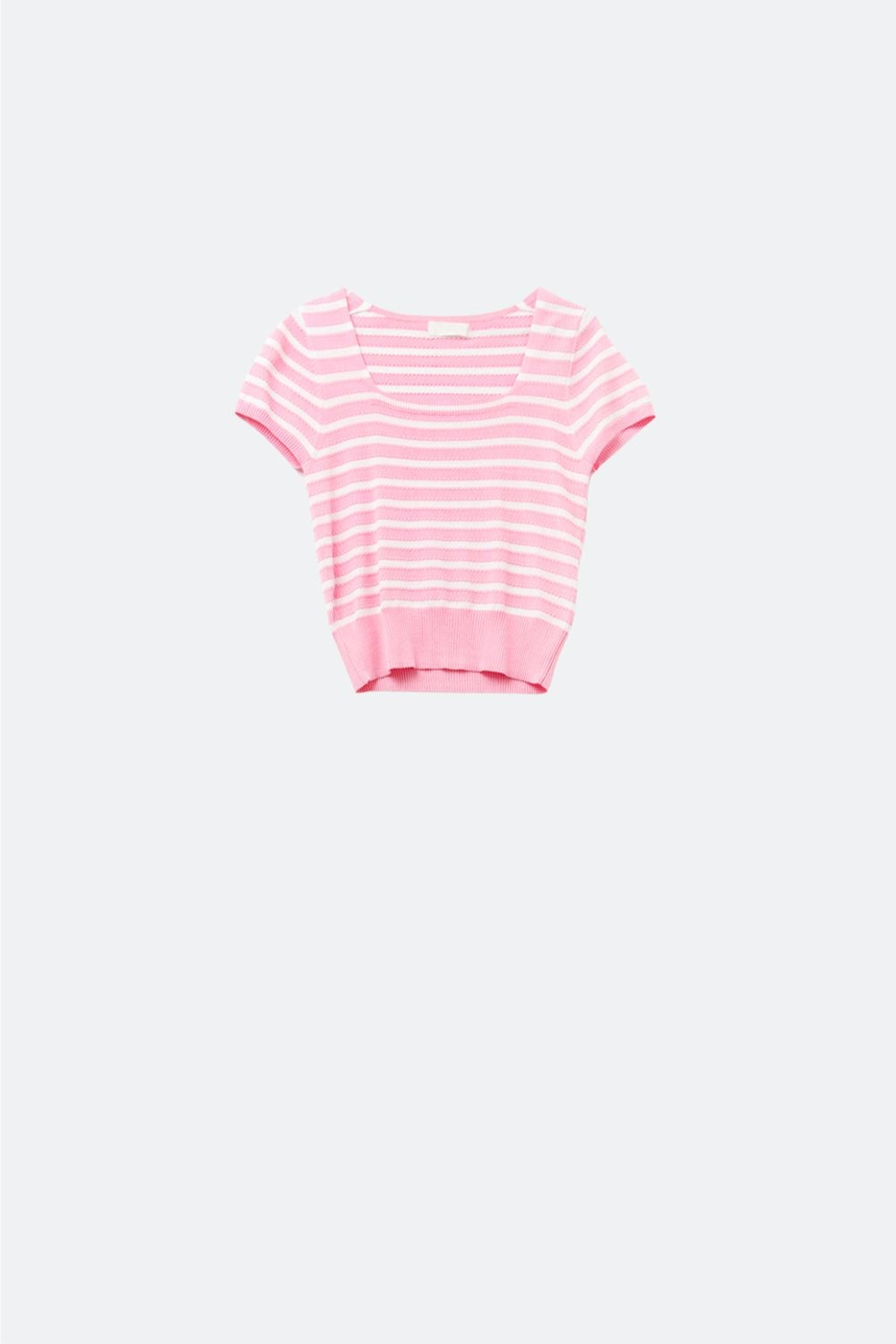 Pull rayé à encolure carrée rose et blanc