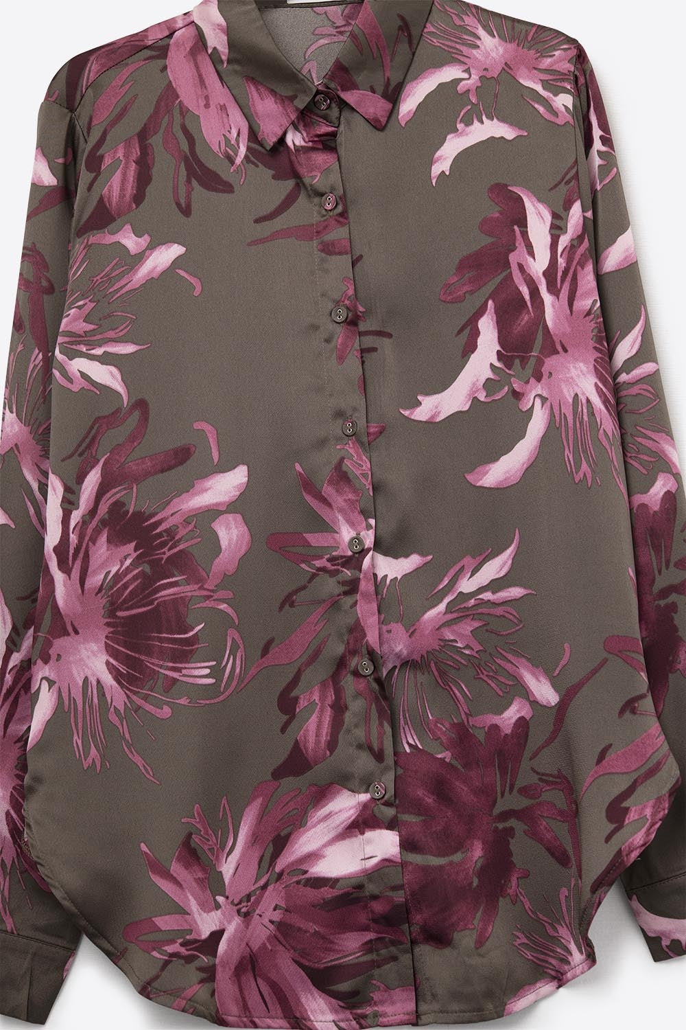 Chemise en satin imprimé floral gris avec boutons