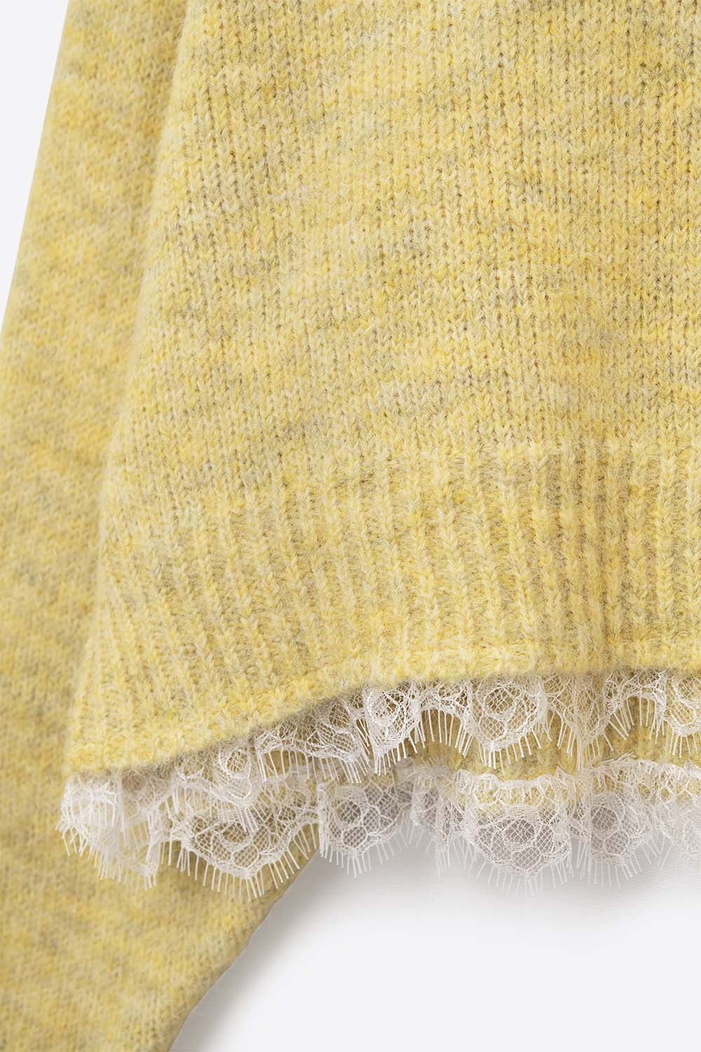 Pull jaune décontracté avec détails en dentelle