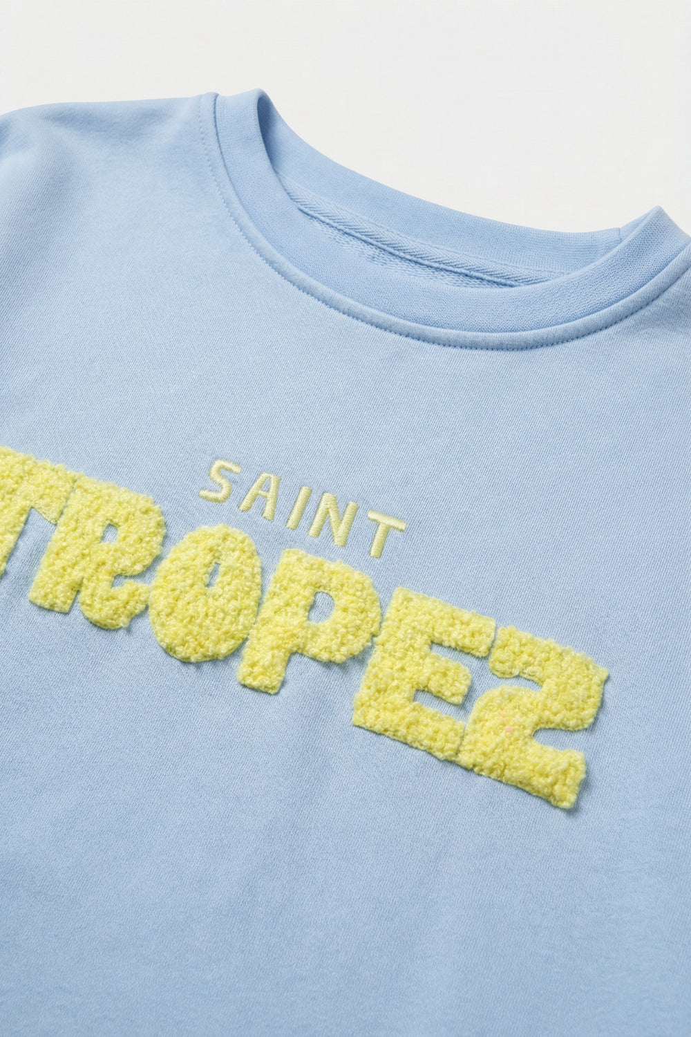 Sweat-shirt bleu bébé brodé Saint-Tropez