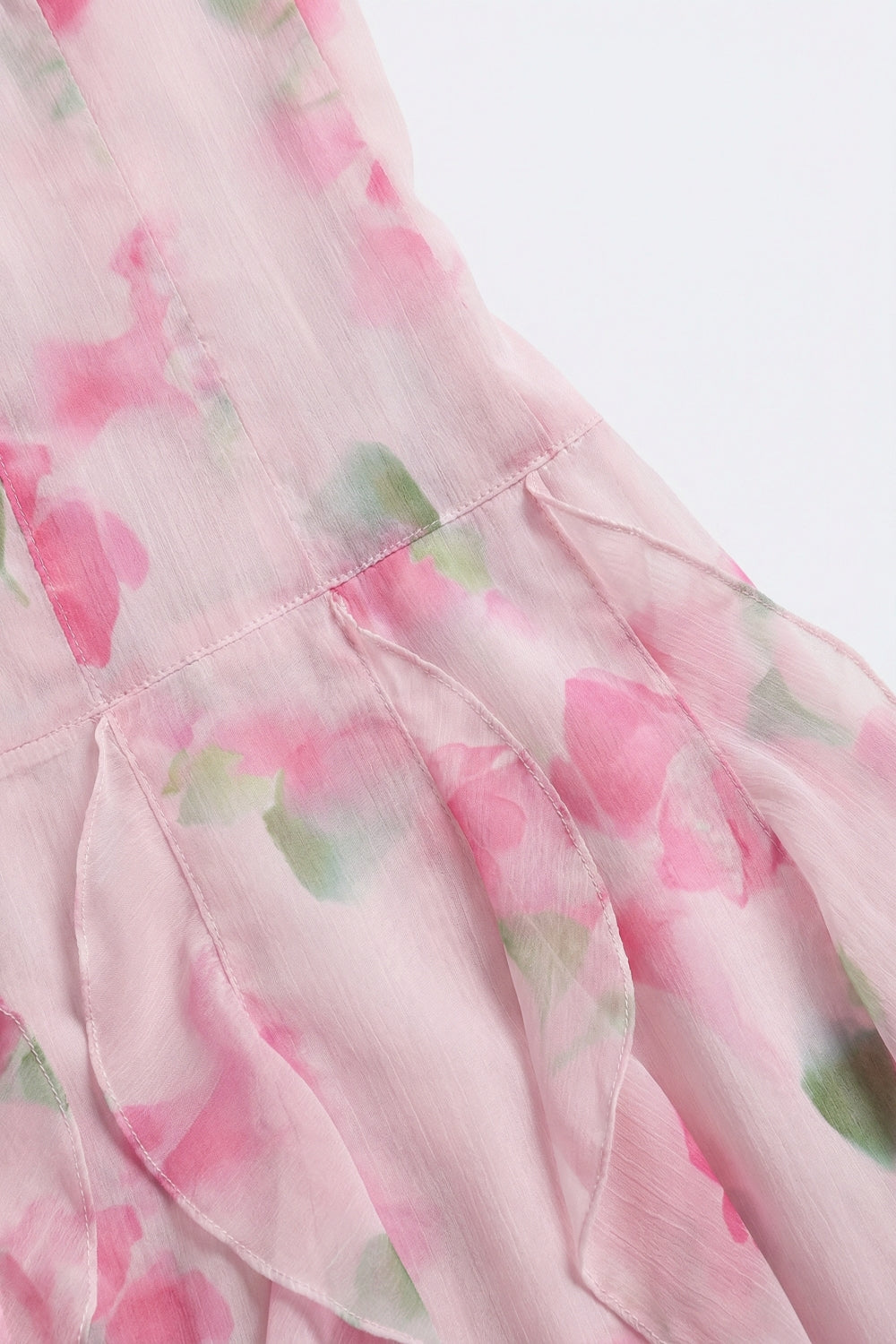Robe de bal maxi florale blanche et rose avec volants