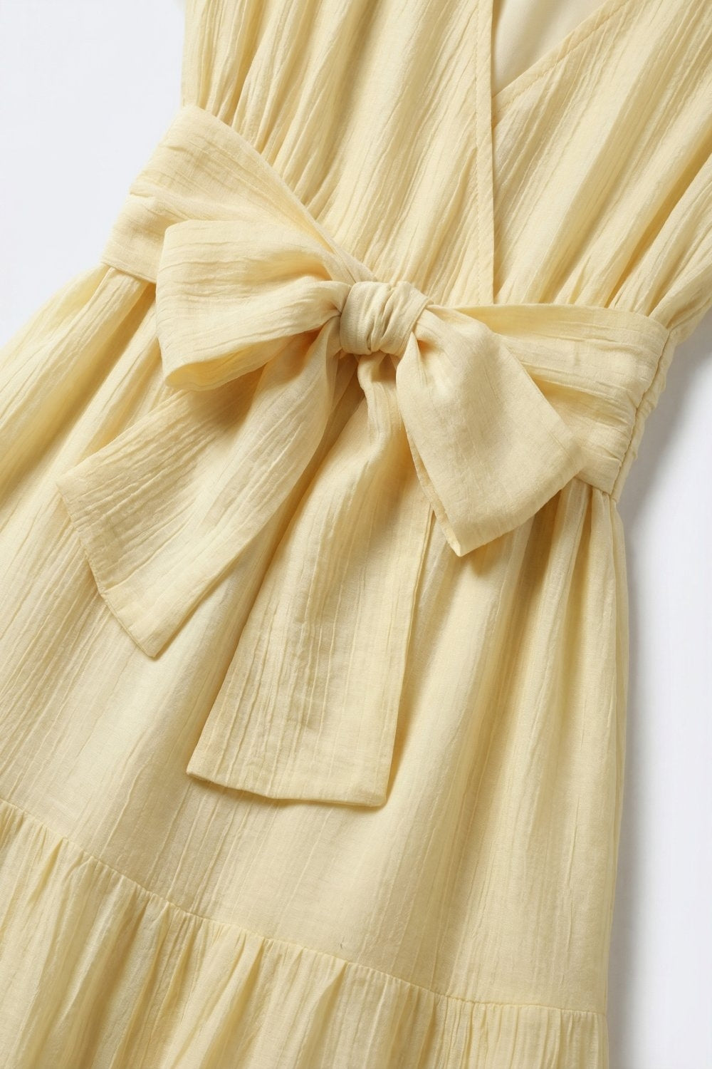 Robe Maxi Jaune avec Ceinture à la Taille et Manches Volantes