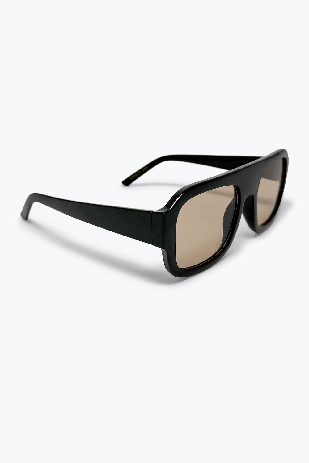 Lunettes de soleil noires à monture carrée surdimensionnée