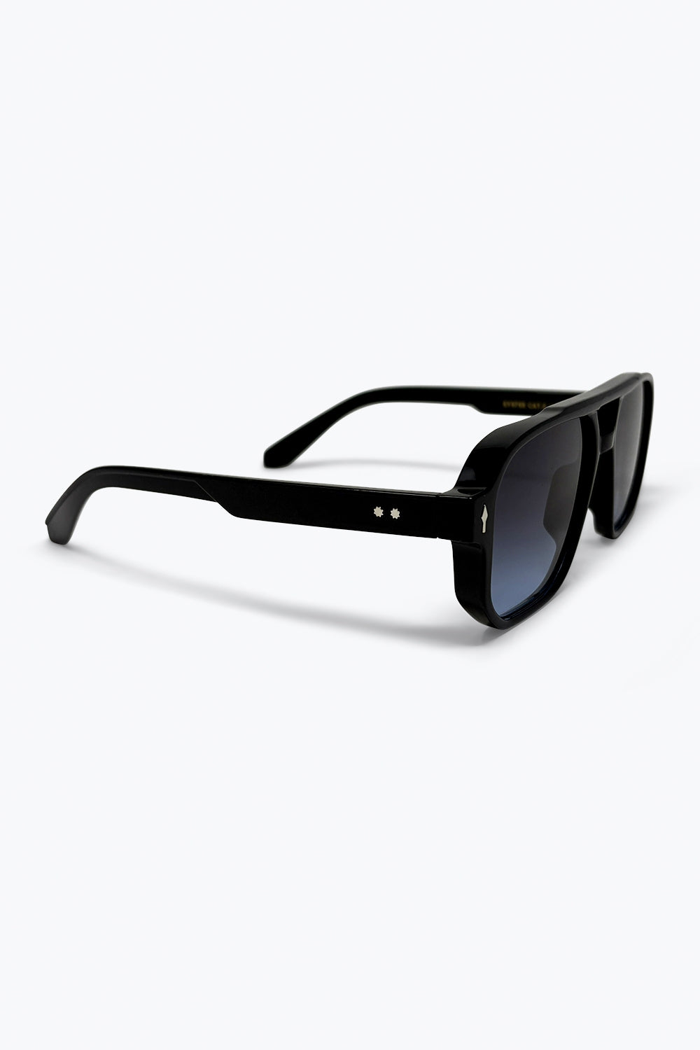 Lunettes de soleil oversize à monture géométrique avec verres dégradés noirs