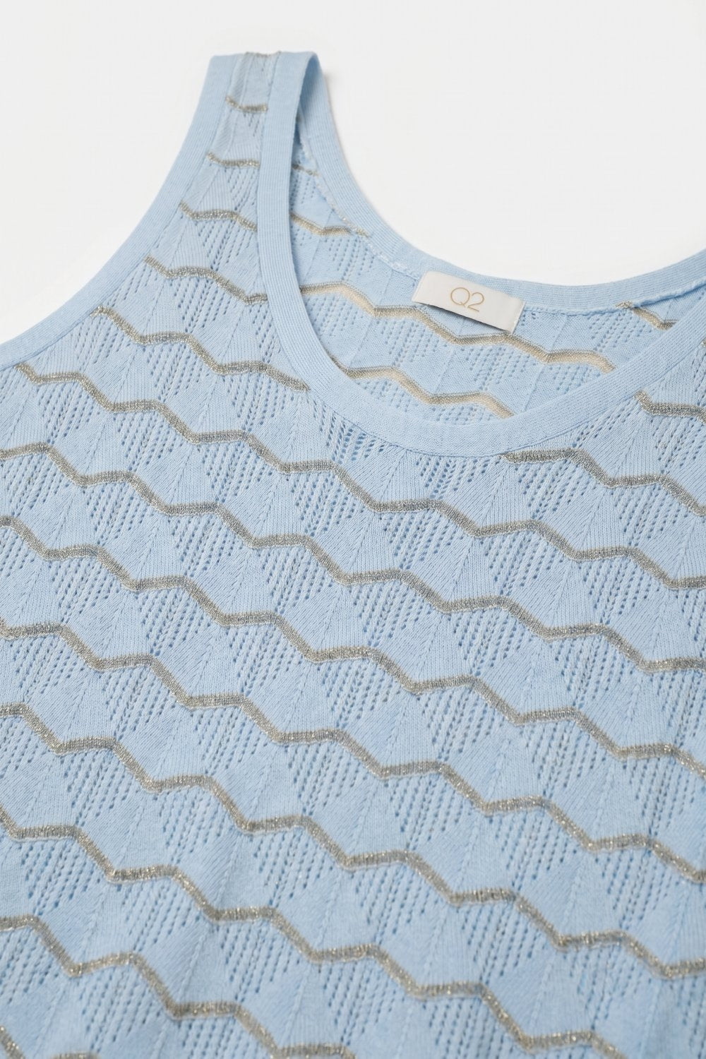 top sans manches en tricot pointelle à chevrons bleu clair