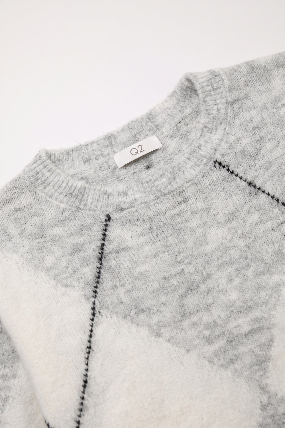 pull à manches courtes en tricot argyle gris et crème
