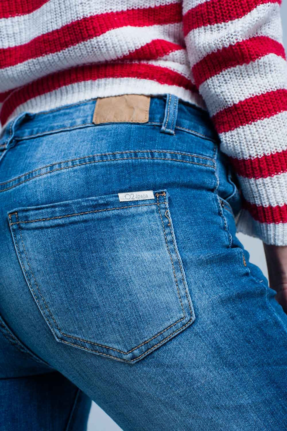 Jean skinny froissé délavé