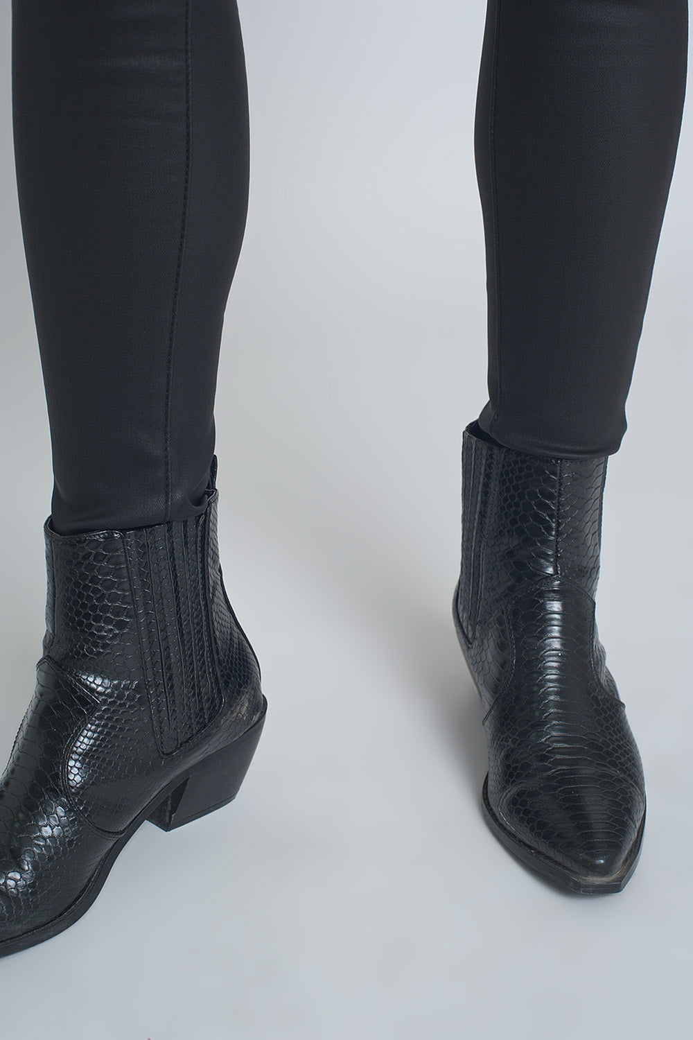 Pantalon ajusté en similicuir Noir
