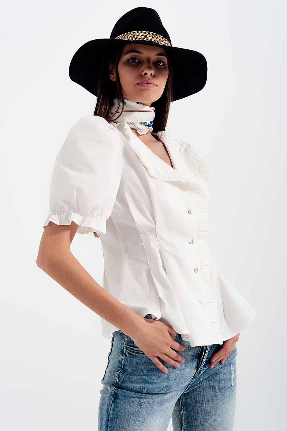Blusa avvolgente in popeline con volant colore blanche