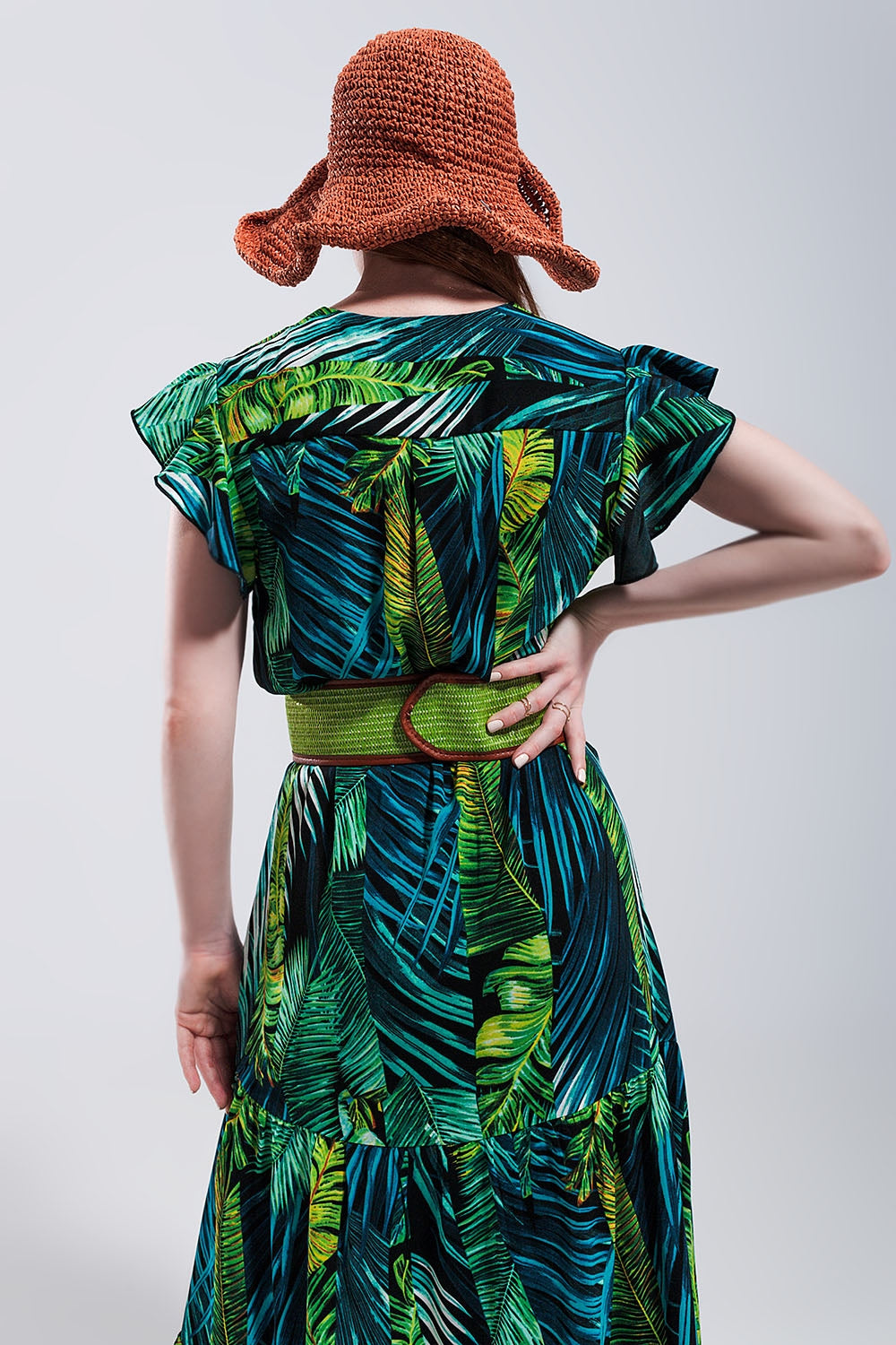 Robe mi longue à manches courtes avec imprimé tropical