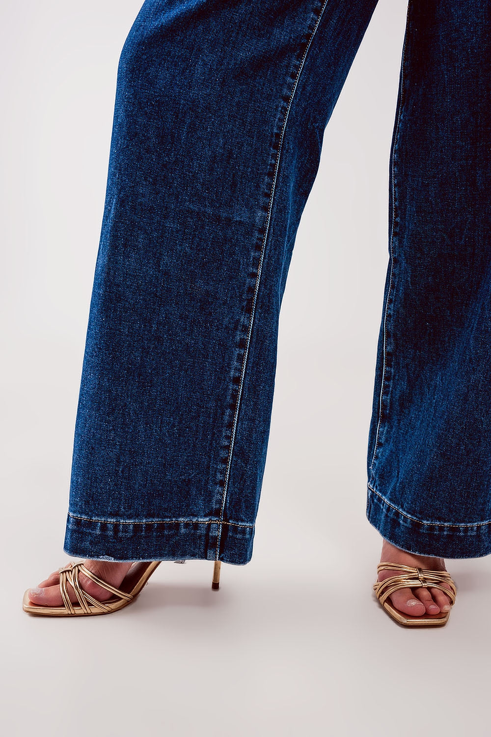 Jean à fermeture boutonnée bleu