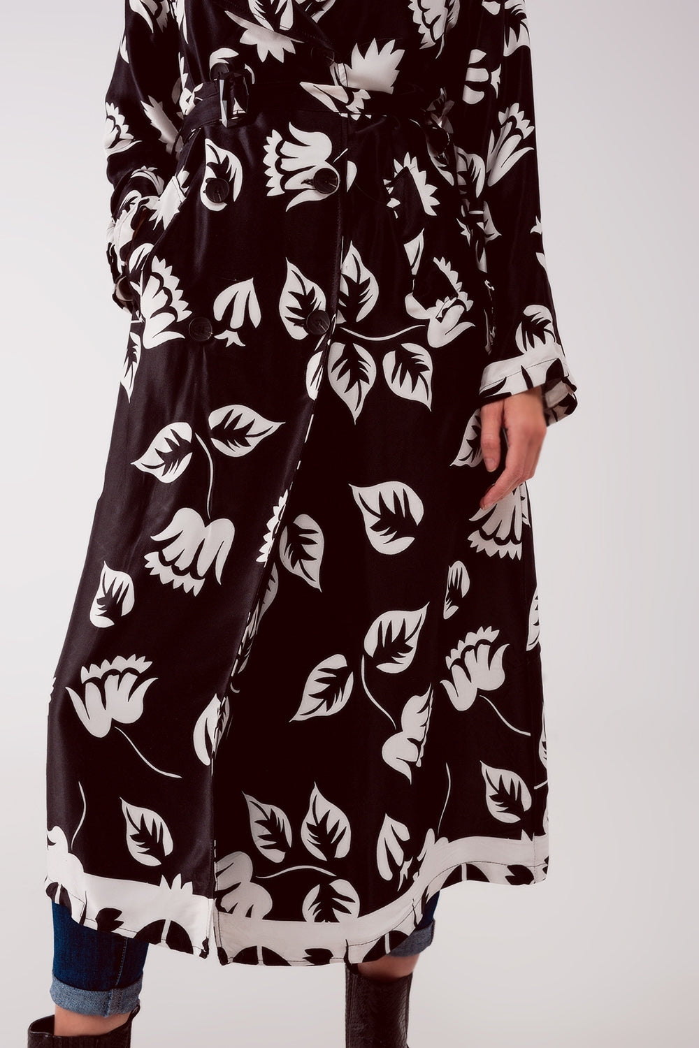 Long blazer noir à imprimé