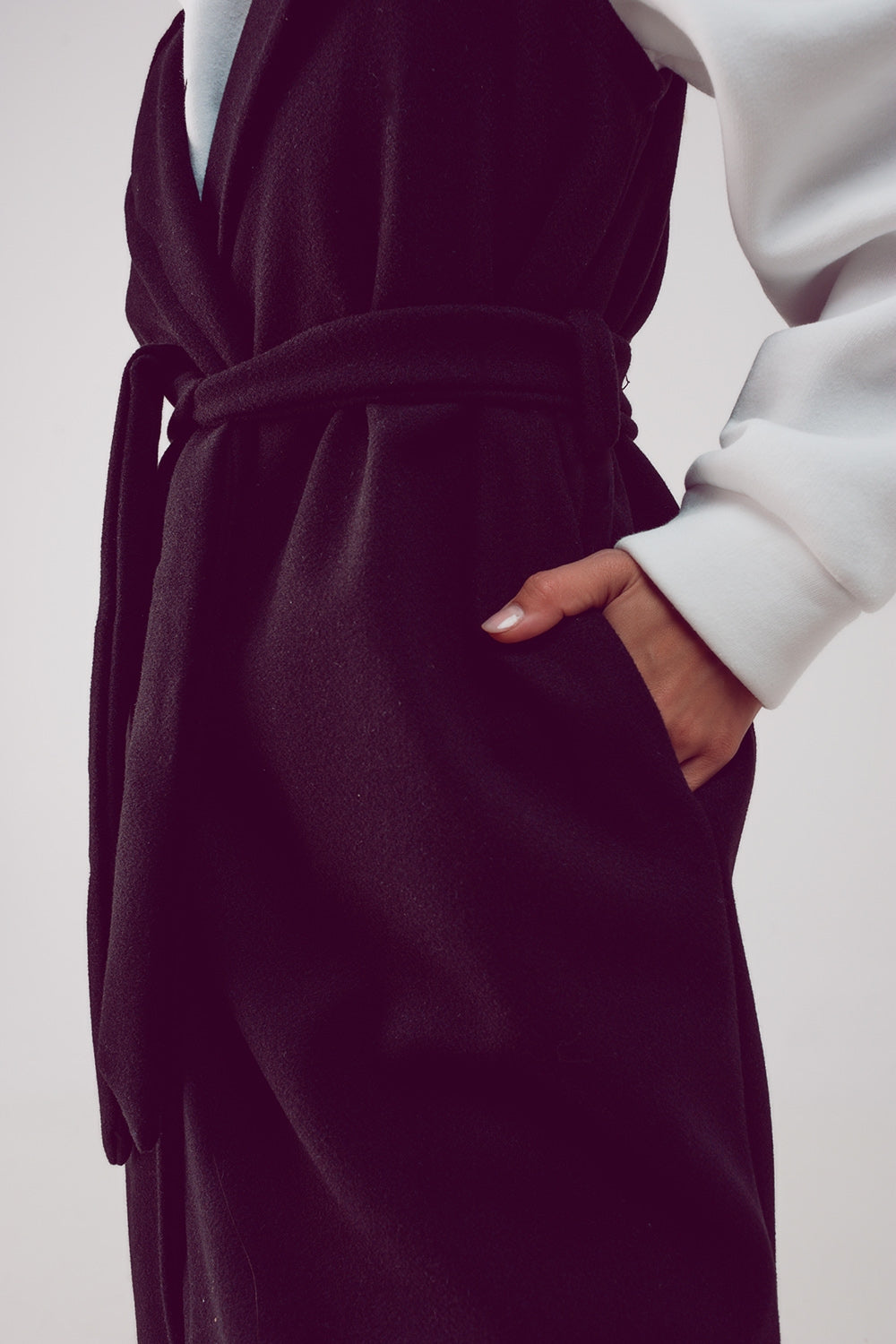 Gilet longue sans manches à ceinture noir