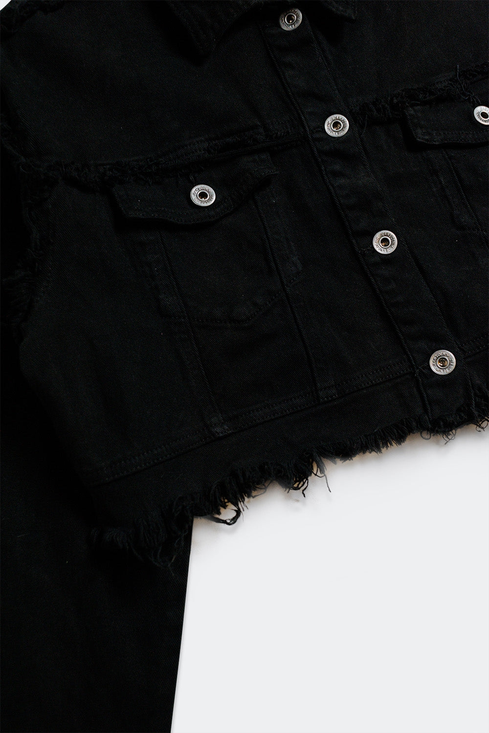 Veste en jean courte style trucker noire