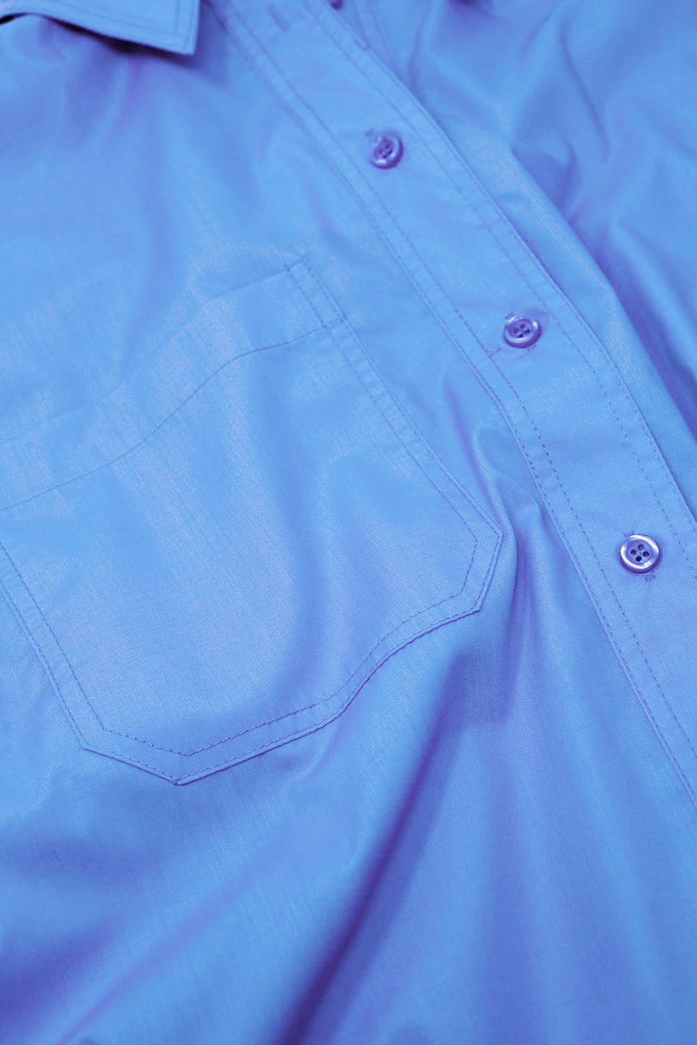 Chemise super surdimensionnée à taille basse en bleu