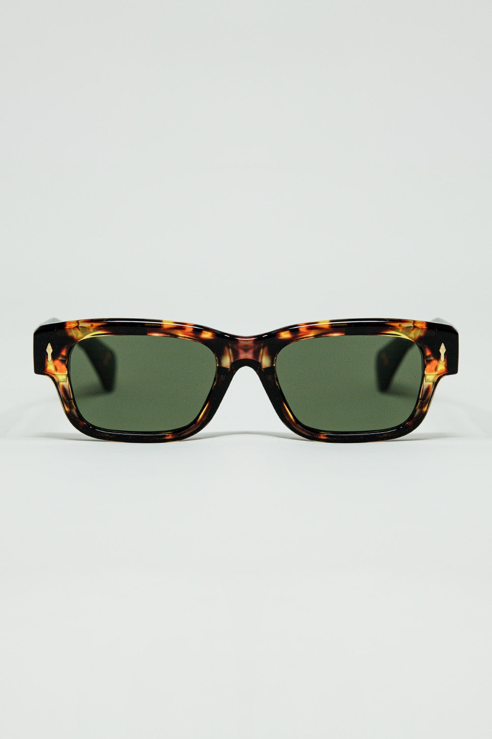 Amber Sunglasses with Dark Green Oval Lenses