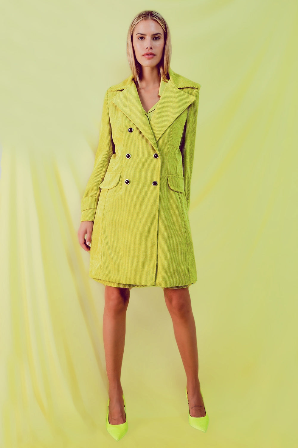 Blazer long avec boutons vintage en velours côtelé lime