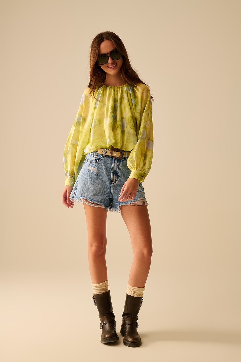 blouse en chiffon imprimé vert avec manches ballon