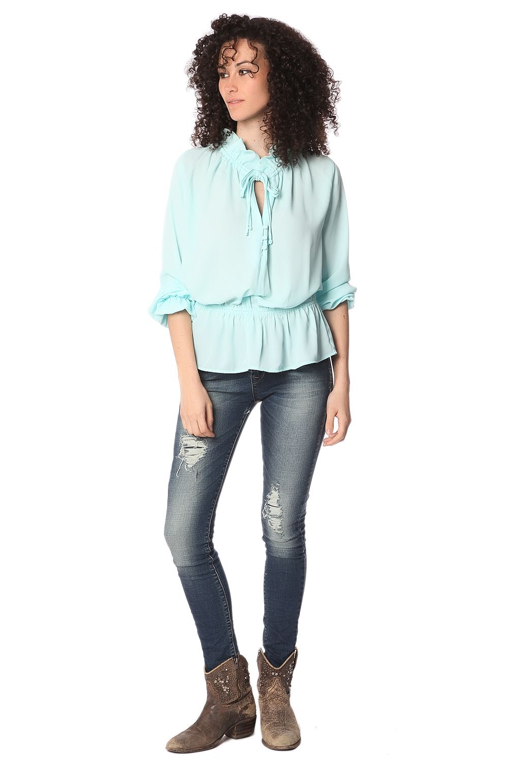 Blouse turquoise avec col volanté et lien à nouer