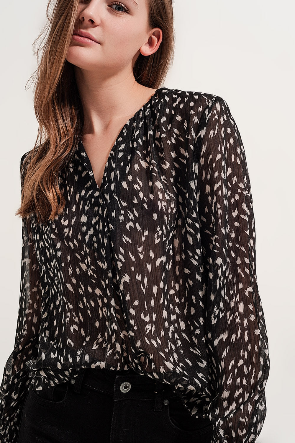 Blouse transparente à manches longues