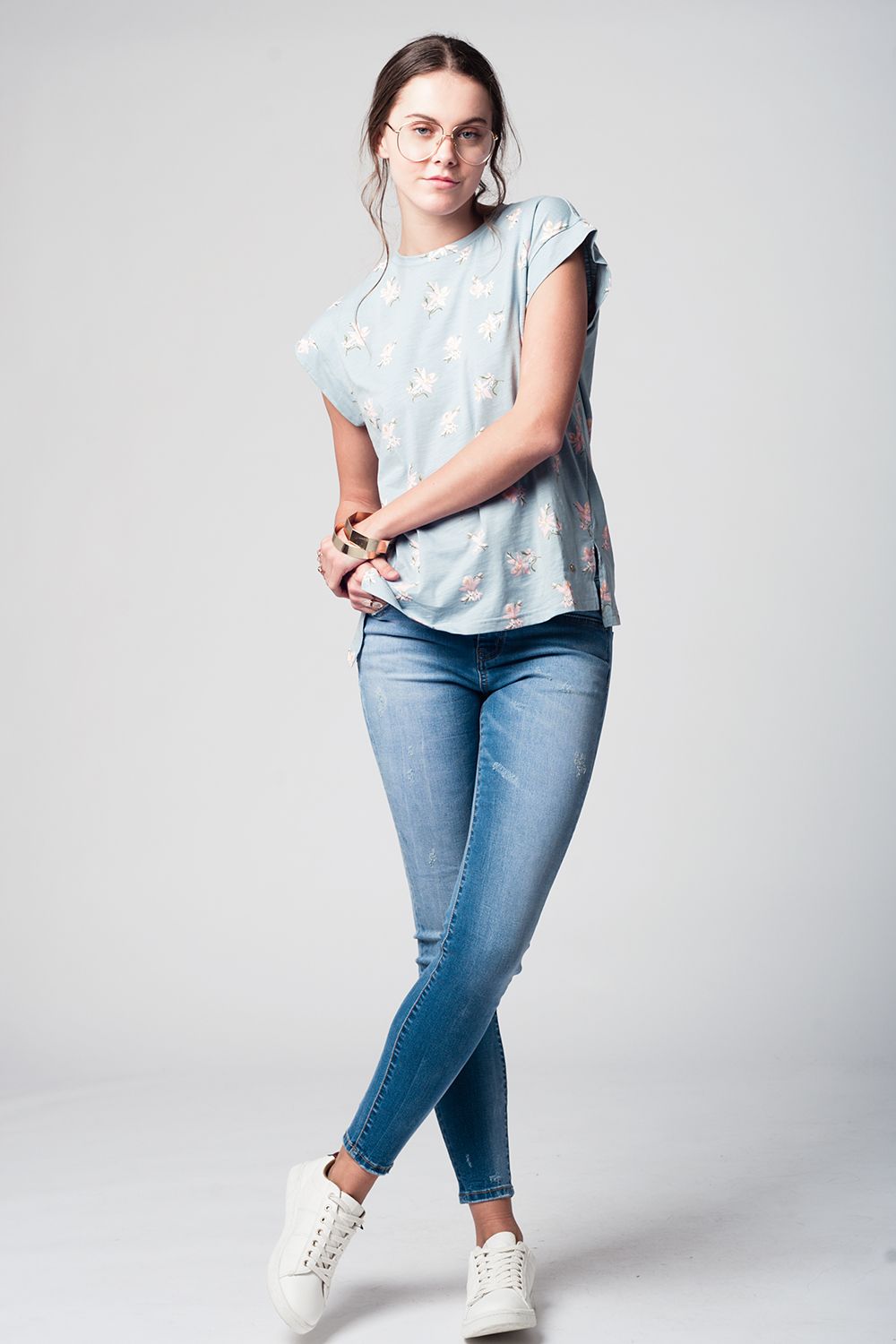 Blue T-shirt with floral print