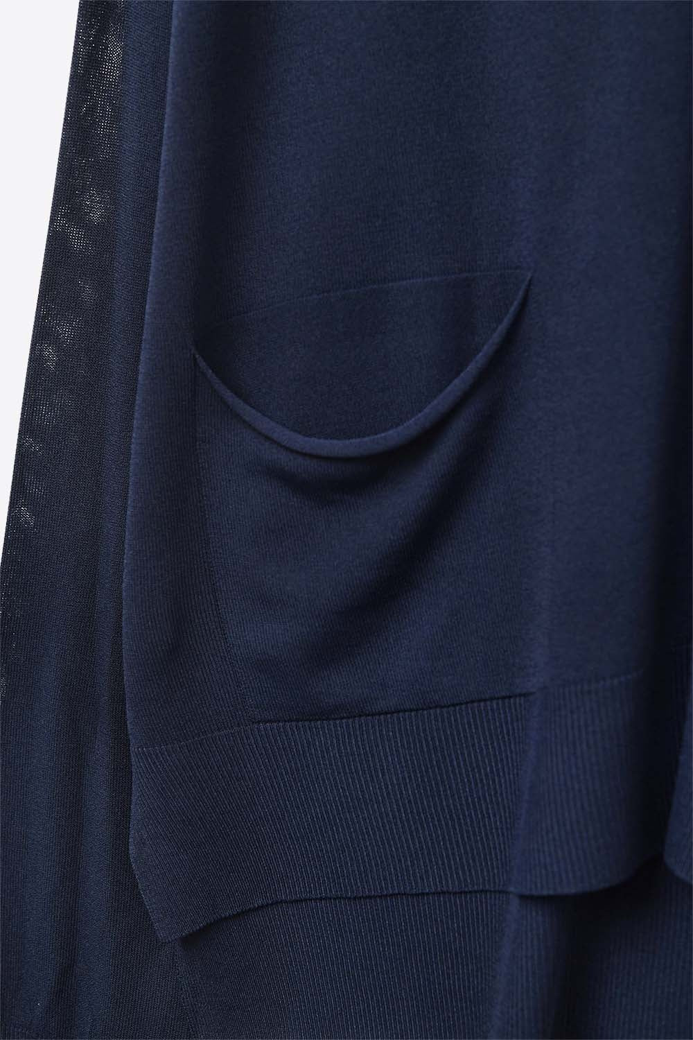 Cardigan en maille fine avec poches sur le devant en marine