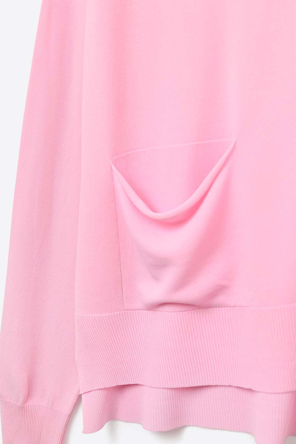 Cardigan en maille fine avec poches sur le devant en rose