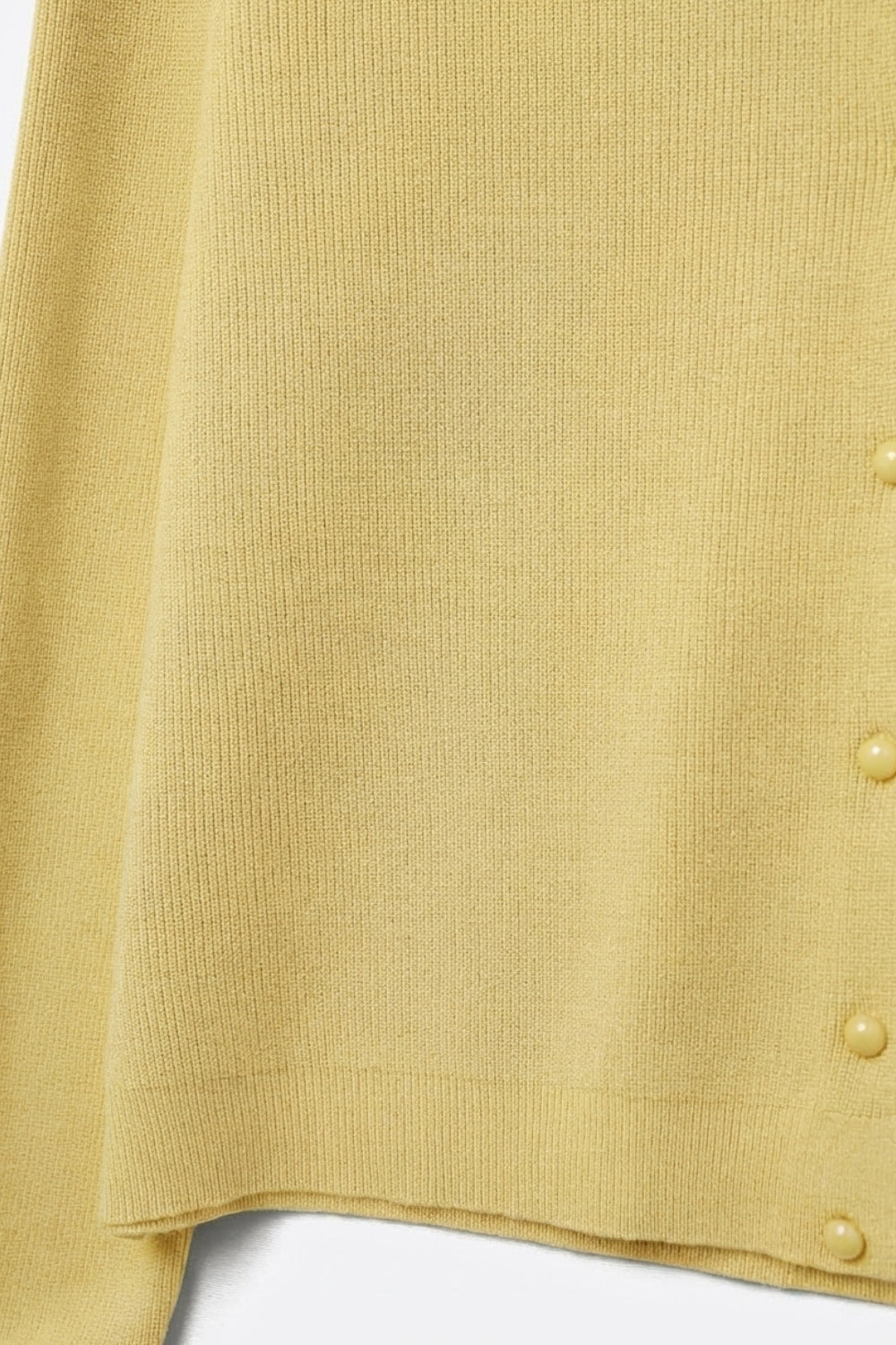 Cardigan jaune en tricot côtelé avec boutons en nacre