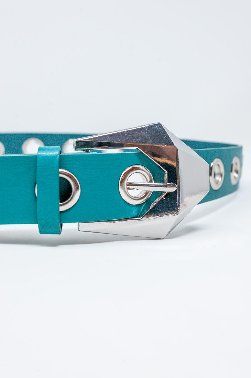 Ceinture de jean vert avec œillets