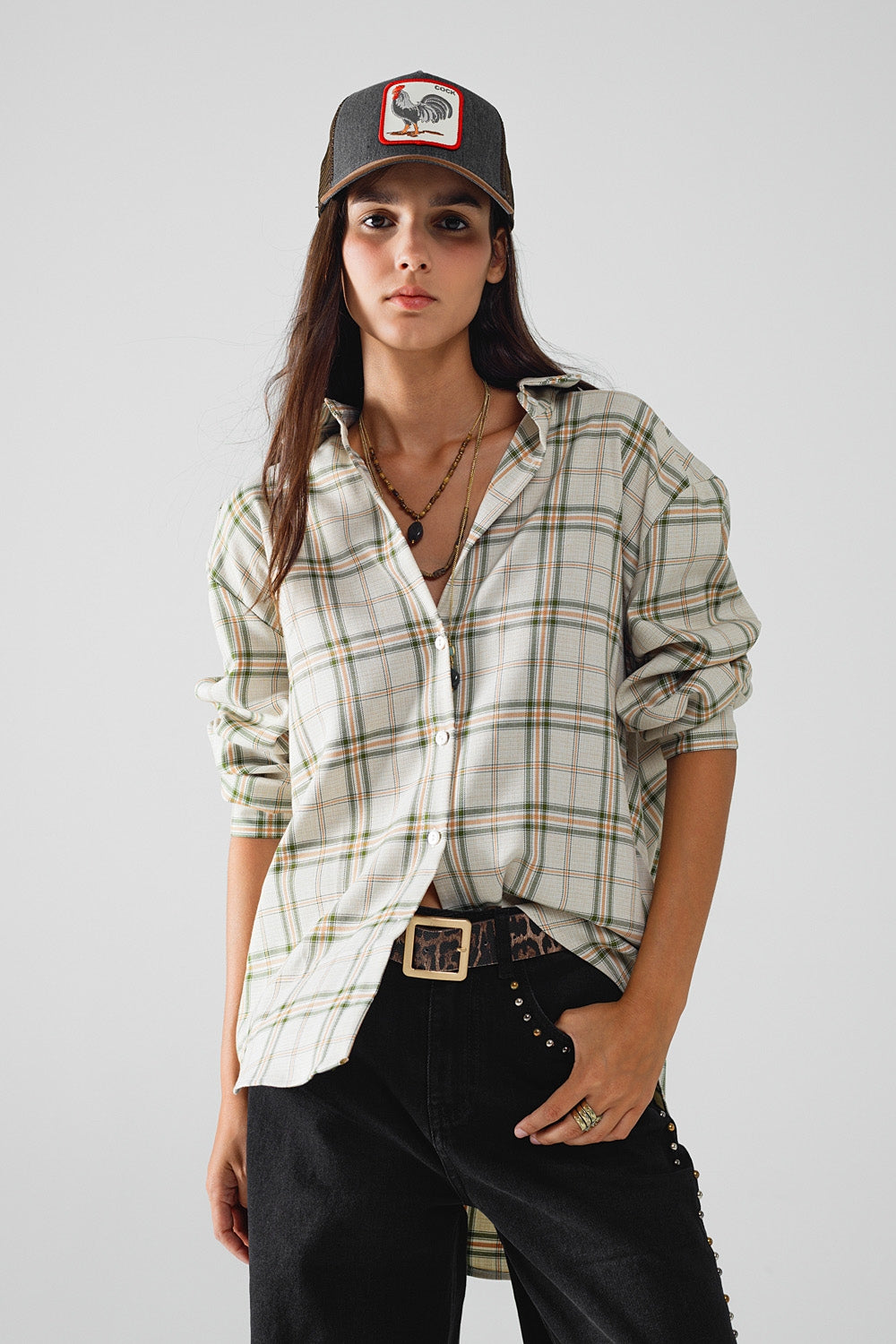 Chemise à carreaux avec ouverture au dos beige