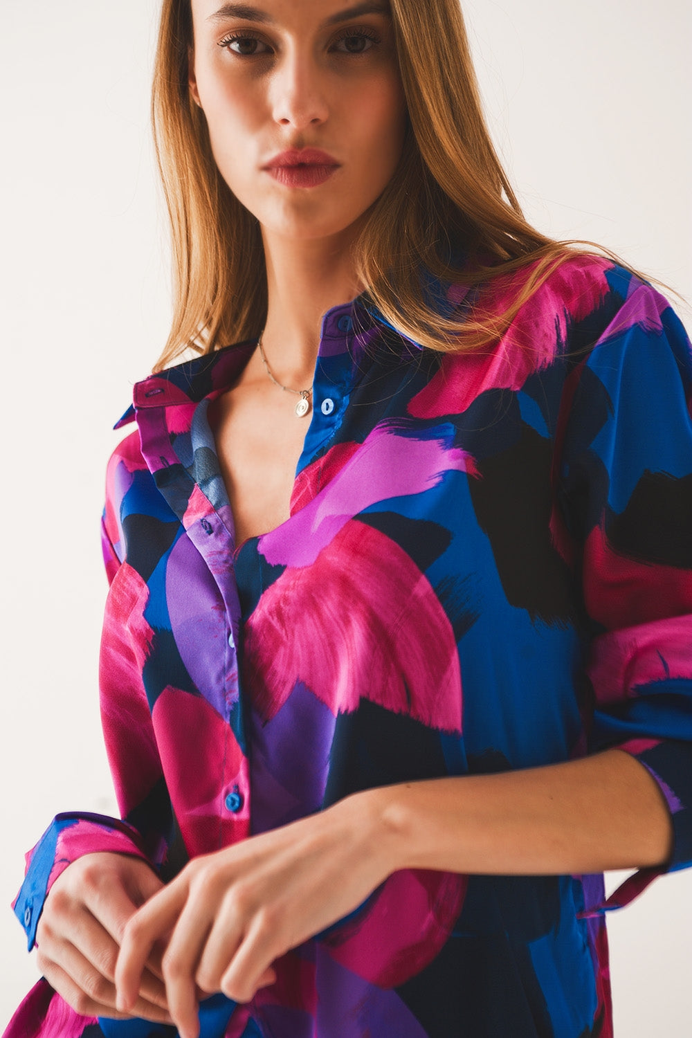 Chemise à imprimé floral grunge violet