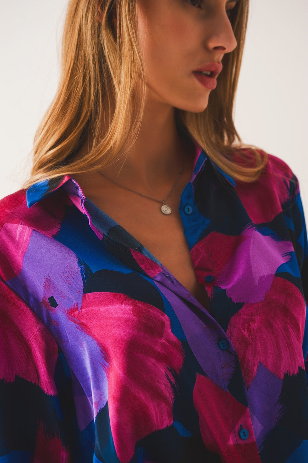 Chemise à imprimé floral grunge violet