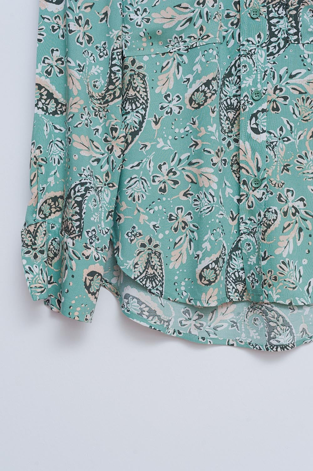 Chemise à manches longues avec imprimé cachemire et fleurs Vert