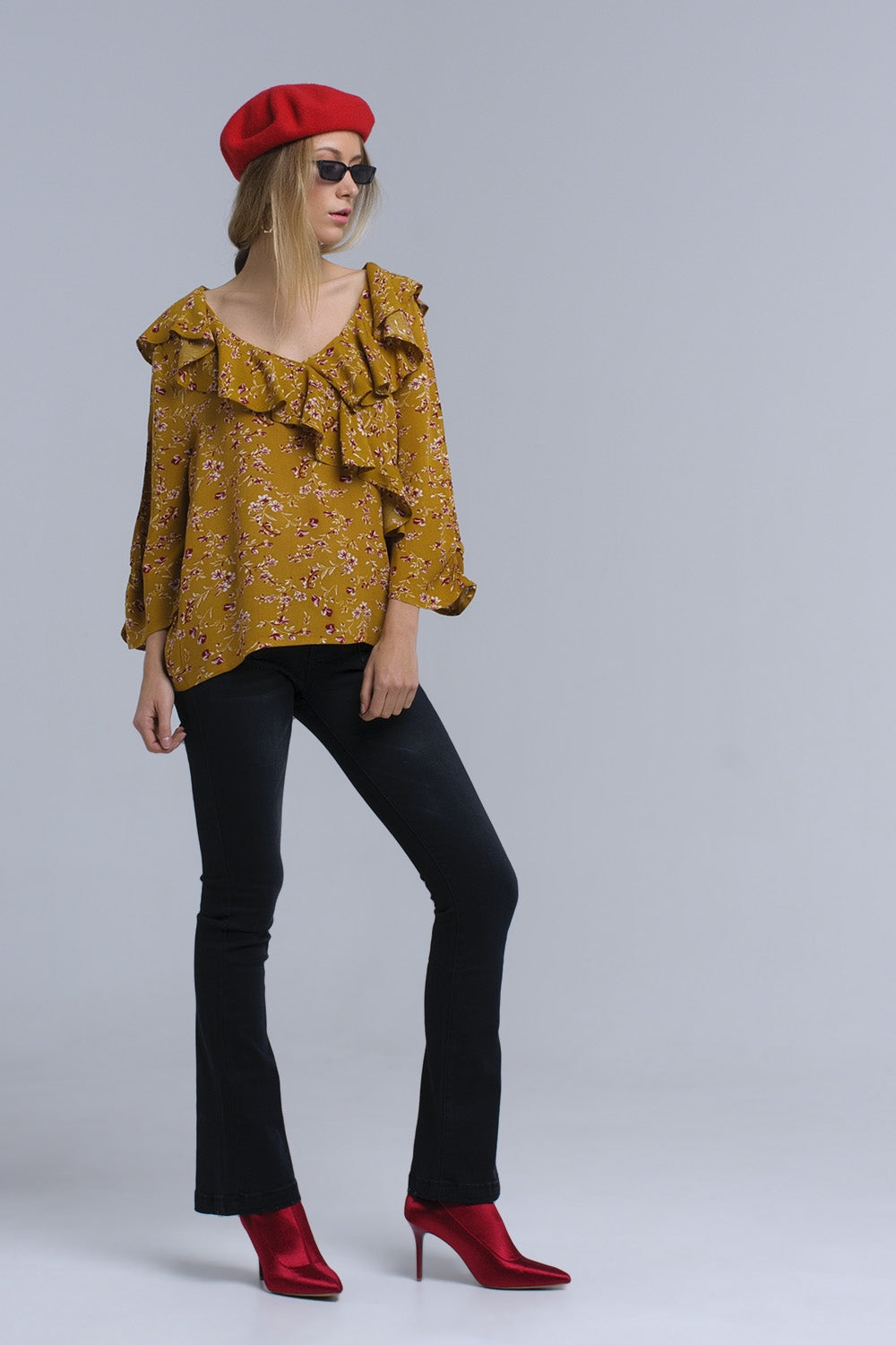 Chemise à volants croisés à la moutarde
