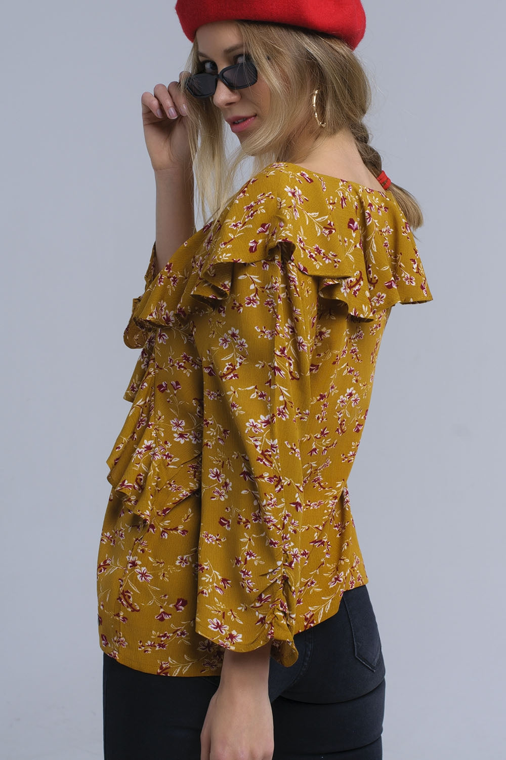 Chemise à volants croisés à la moutarde