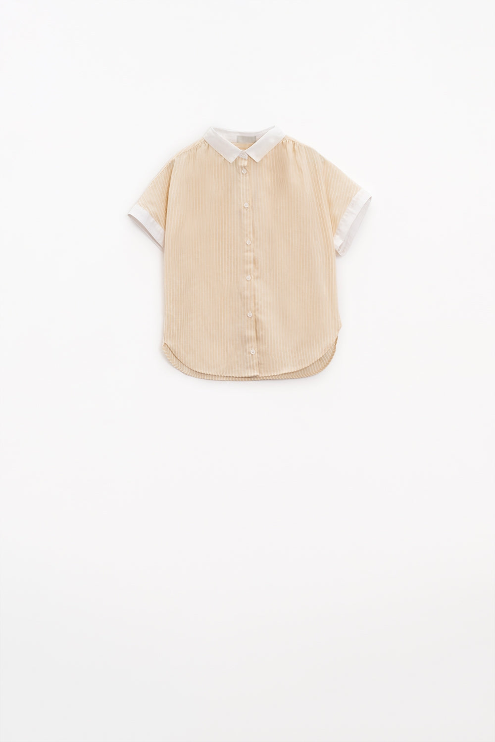 Chemise beige à manches courtes et à rayures verticales