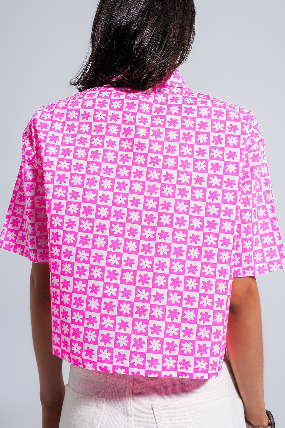 Chemise courte rose boutonnée style années 90