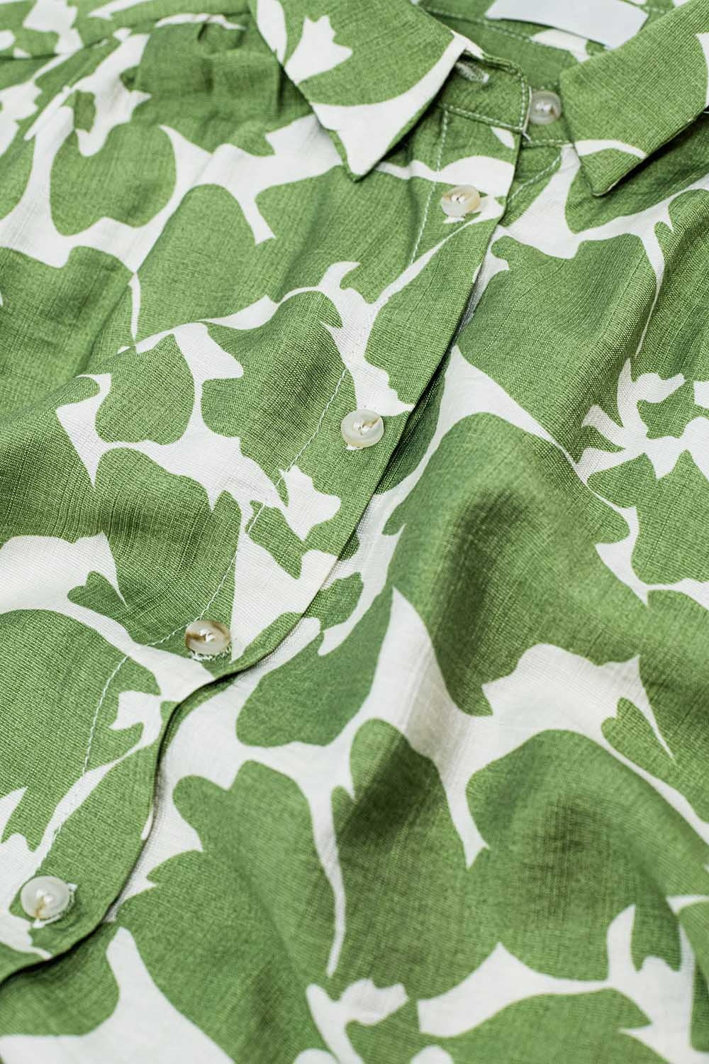 Chemise décontractée à imprimé floral vert