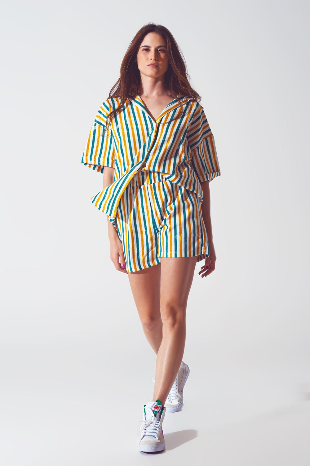 Chemise décontractée à rayures verts
