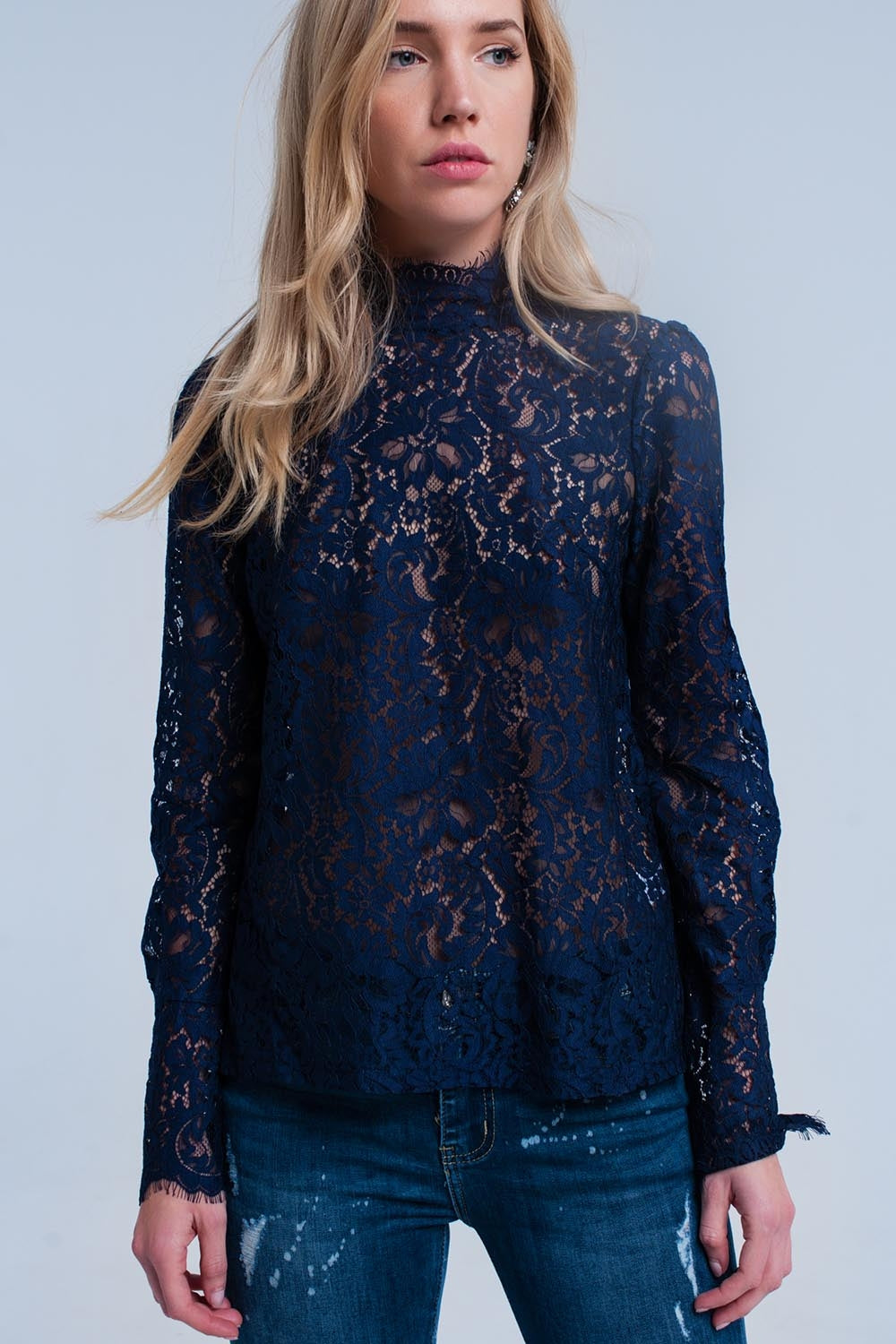 Chemise en dentelle bleu marine