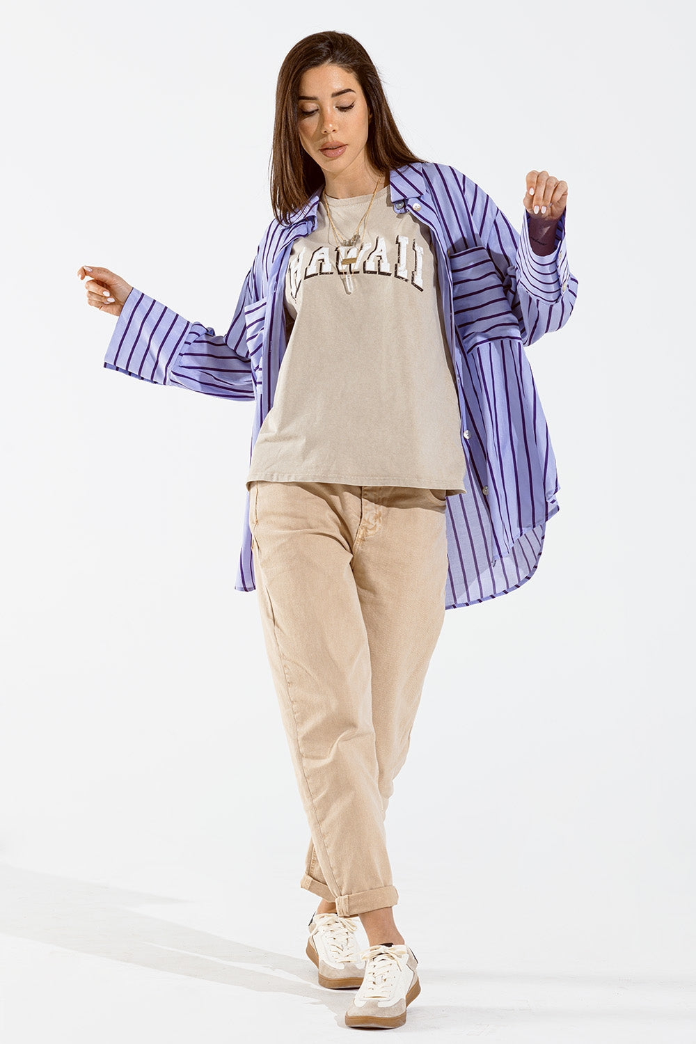 Chemise en lavande à rayures violettes et poches de poitrine