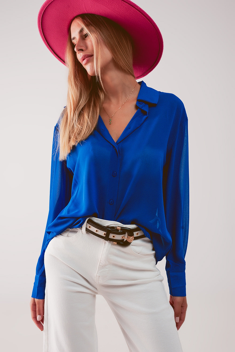 Chemise en mousseline transparente bleu