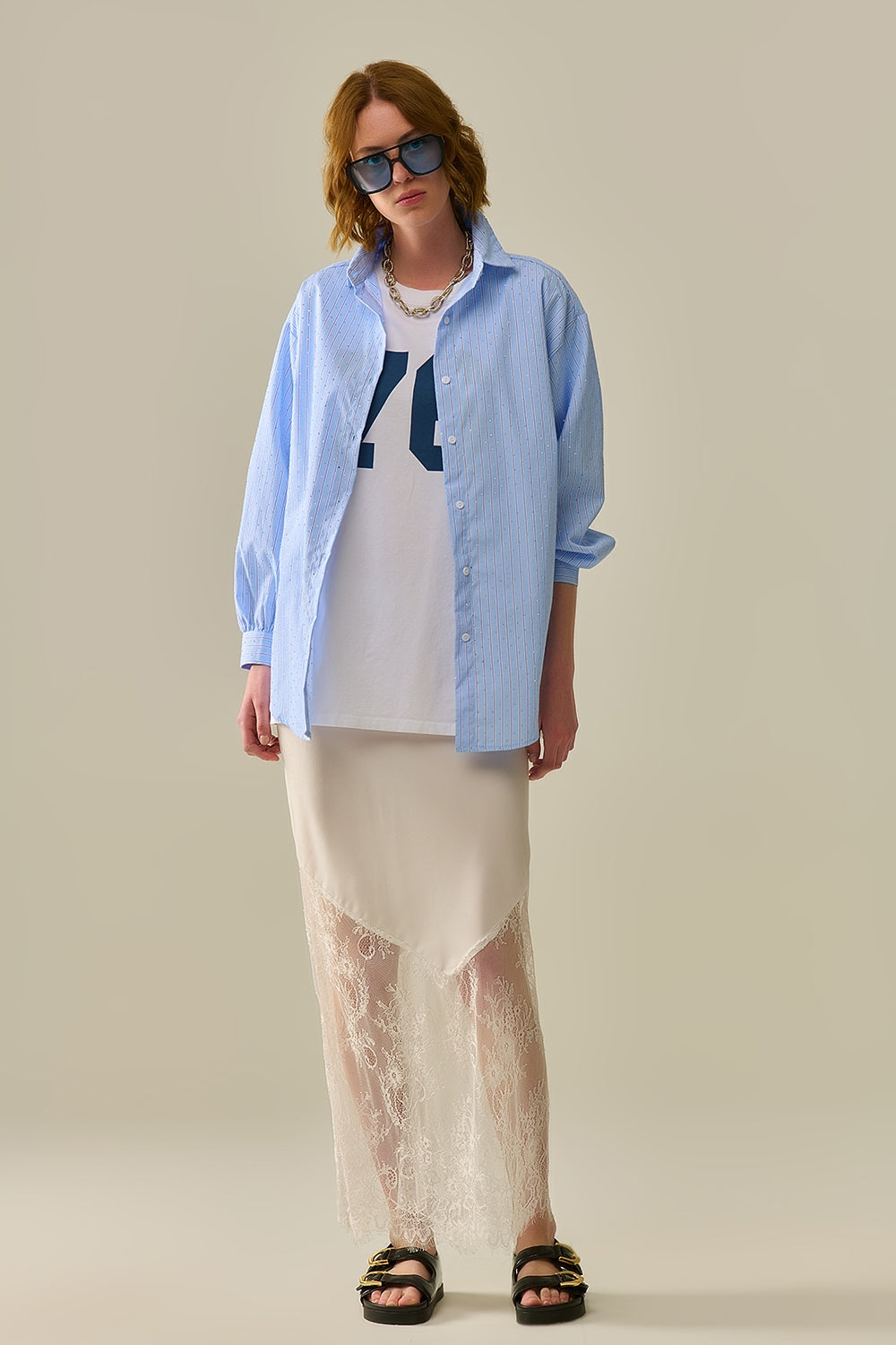 chemise en popeline bleue rayée ornée de strass