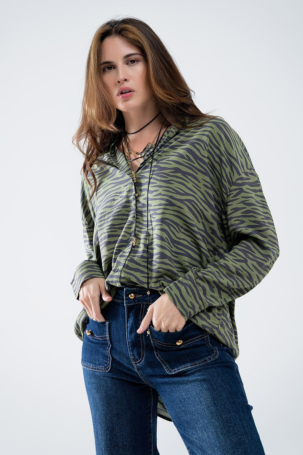 Chemise imprimée zébrée en vert