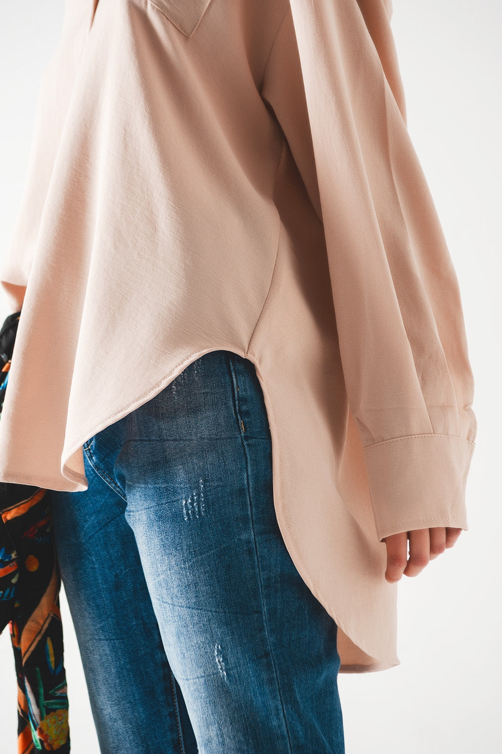 Chemise oversize à poche en beige