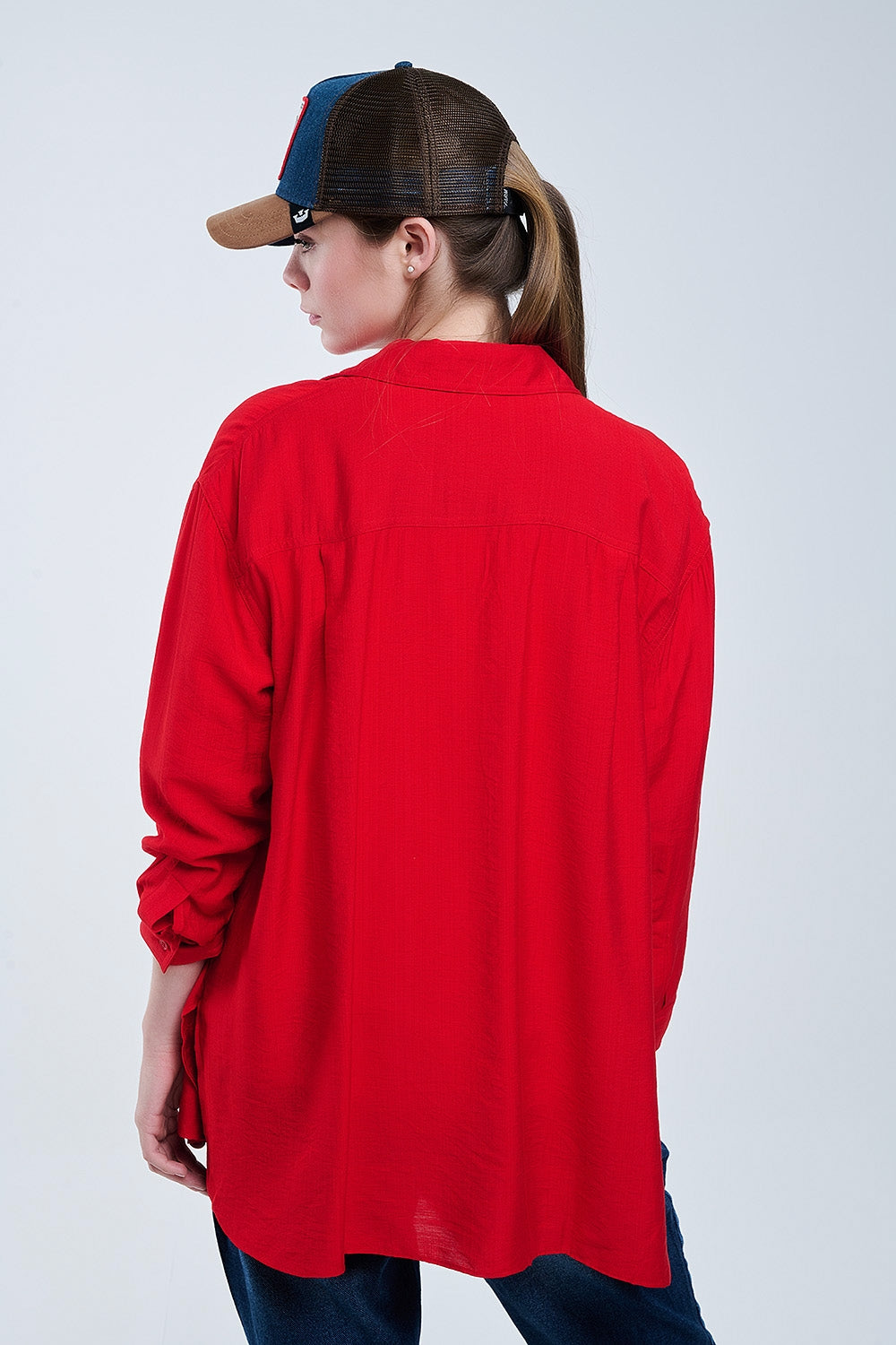 Chemise rouge à coupe décontractée Manches 3/4 et ourlet plongeant