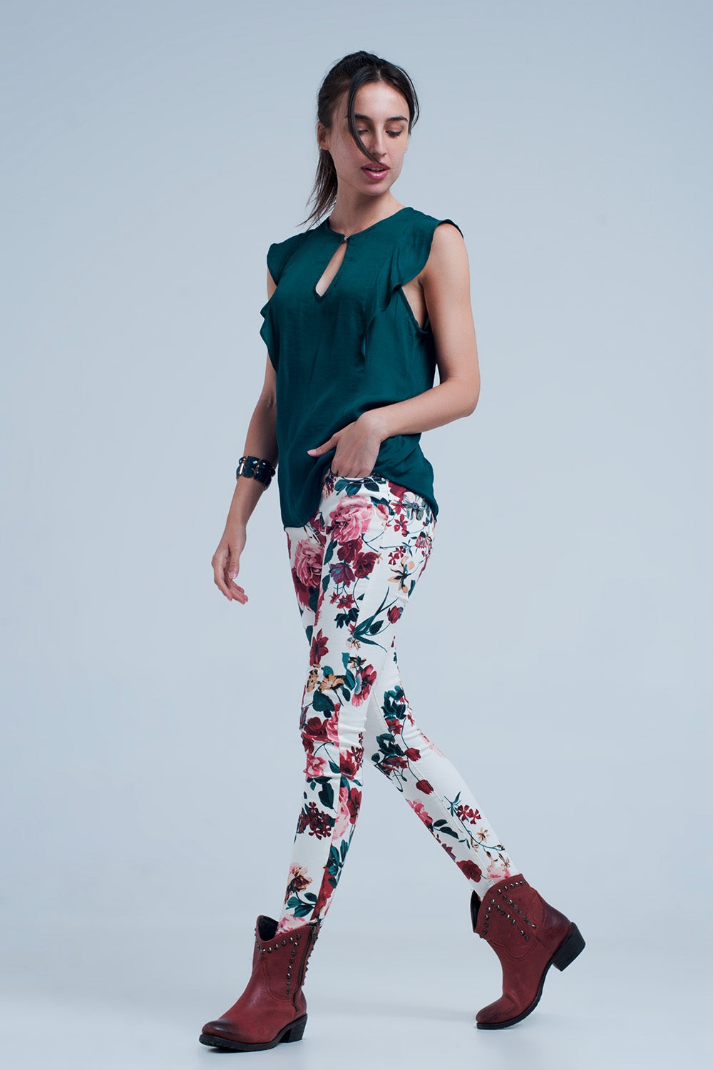 Chemise sans manches à volants et vert foncé
